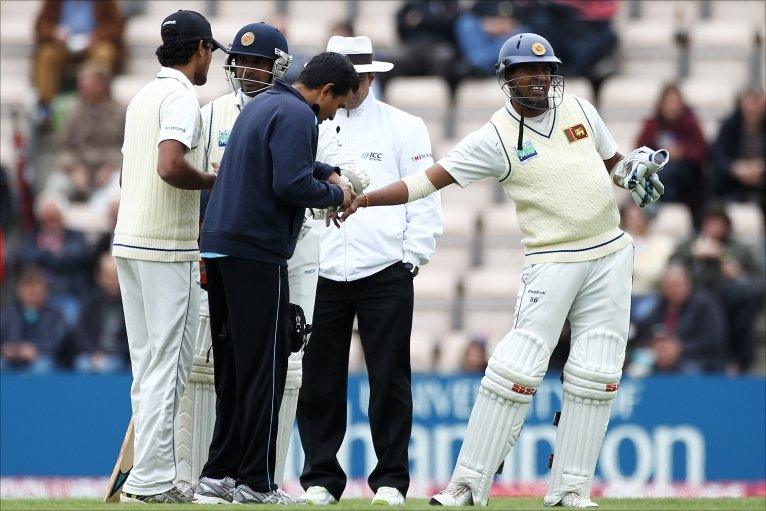 Thilan Samaraweera receives treatment