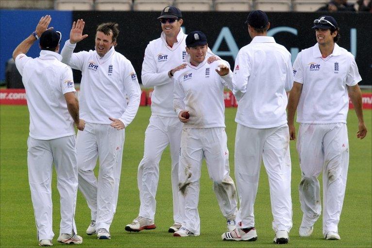 Eoin Morgan is congratulated