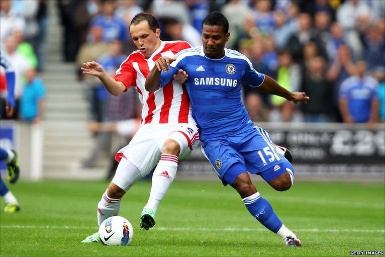 Matthew Etherington (left) and Salomon Kalou (right)