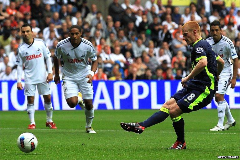 Ben Watson missing his penalty kick