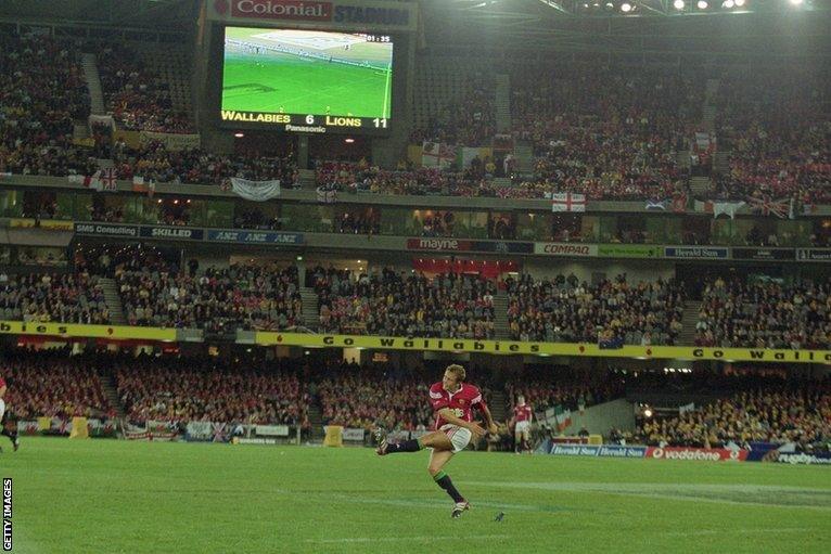 Jonny Wilkinson against Australia in 2001