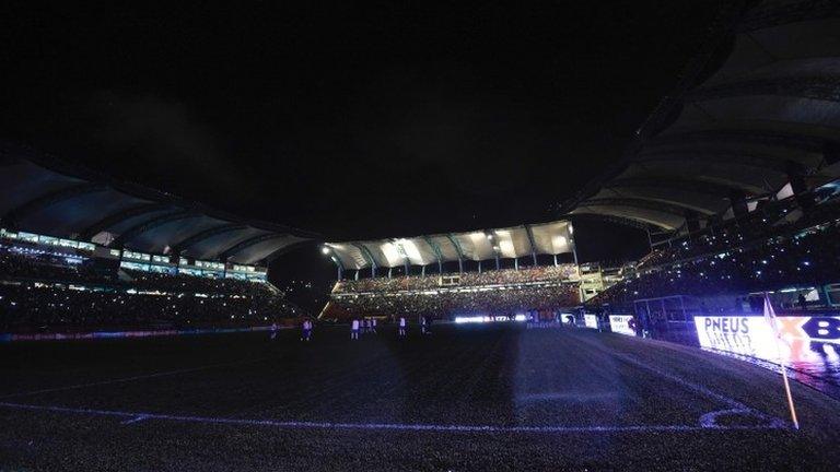 View of the field as a blackout occurred during the Russia 2018 FIFA World Cup qualifier football match between Brazil and Venezuela, in Merida, Venezuela, on October 11, 2016