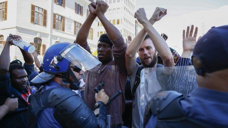 Students and police in Cape Town