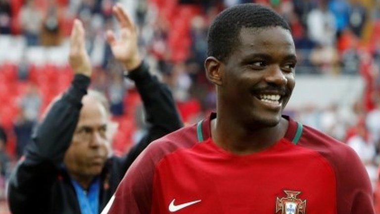 William Carvalho