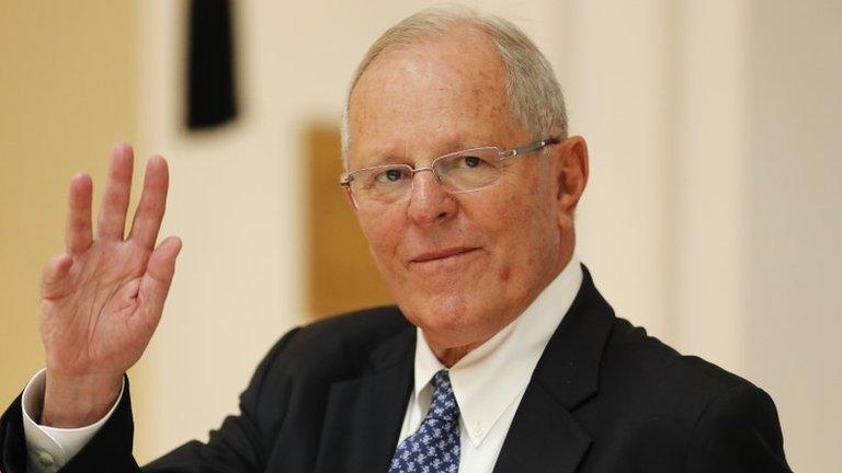 Peru"s President Pedro Pablo Kuczynski attends the Asia-Pacific Economic Cooperation (APEC) Economic Leaders" Meeting in Da Nang, Vietnam, 11 November 2017