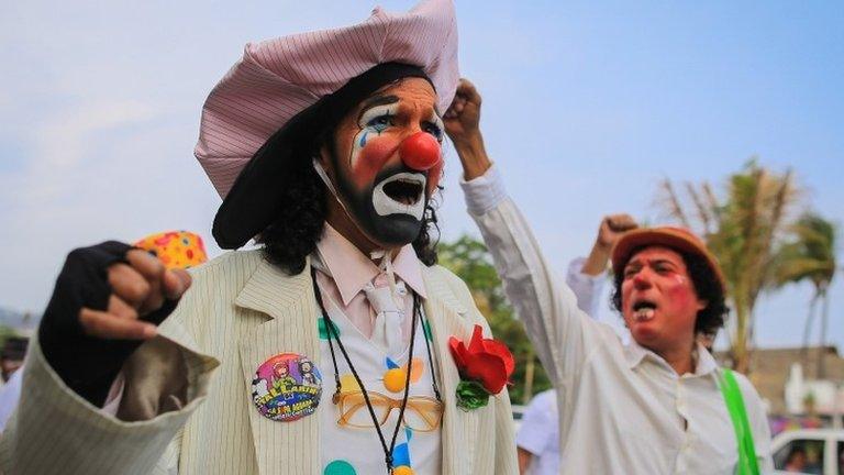 People dressed as clowns protest on the main avenues in Acapulco, Guerrero, Mexico, 07 May 2018