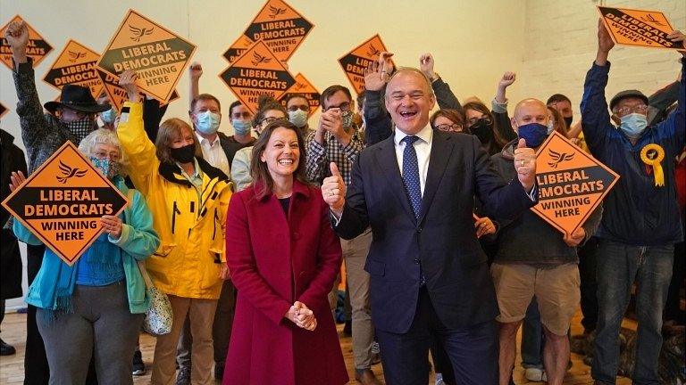 Sir Ed Davey and Lib Dem activists