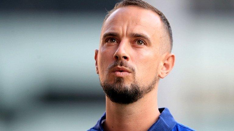 Mark Sampson