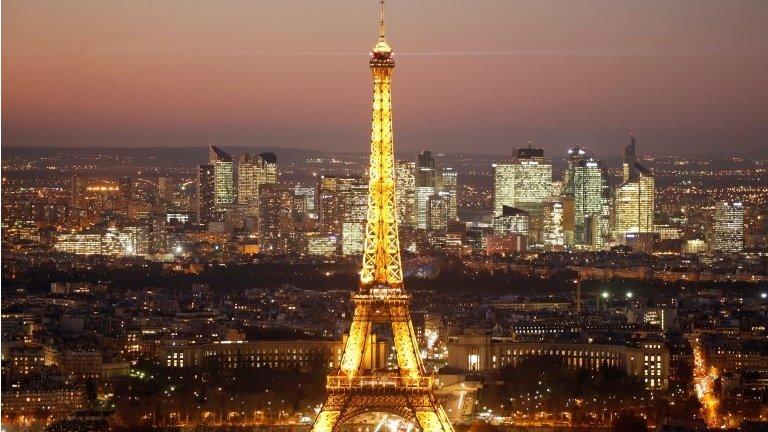 Eiffel Tower in foreground of La Defense