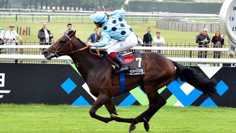 Jockey Jean-Bernard Eyque rides Almanzor