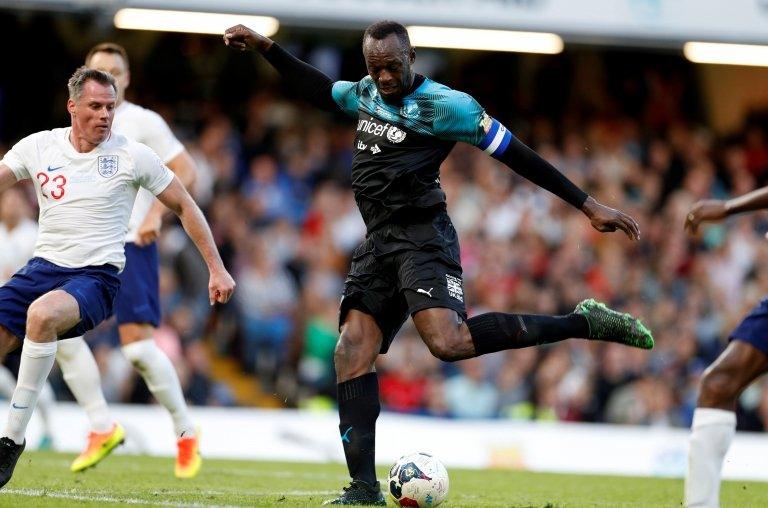 bolt-beats-carragher-soccer-aid-2019