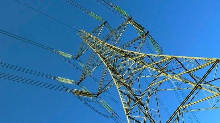 Electricity pylon