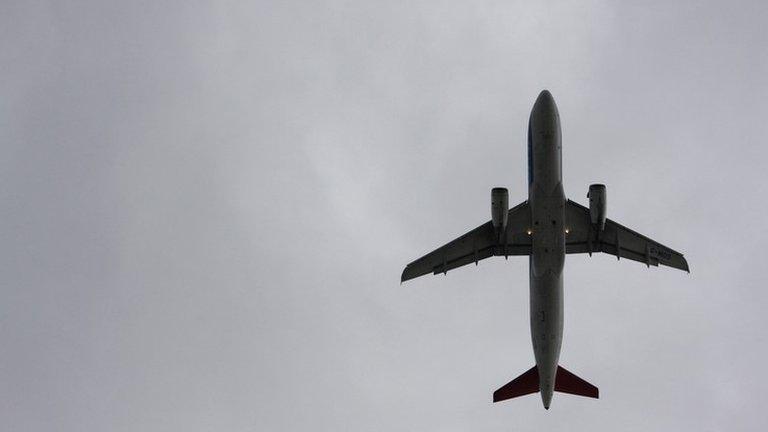 Aircraft coming in to land