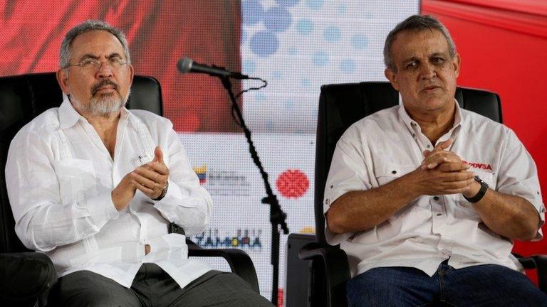 Venezuela's Oil Minister Nelson Martinez (L) and Eulogio del Pino, president of Venezuelan state oil company PDVSA, attend the swear in ceremony of the new board of directors of Venezuelan state oil company PDVSA in Caracas, Venezuela January 31, 2017.