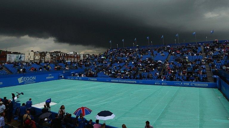 Rain at Queen's Club