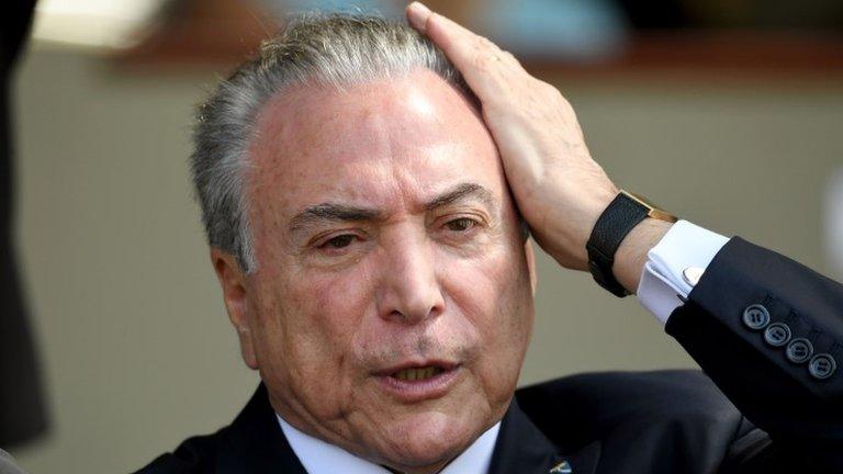 Brazilian President Michel Temer attends the award ceremony of the Order of Aeronautical Merit at an air base in Brasilia, on October 23, 2017