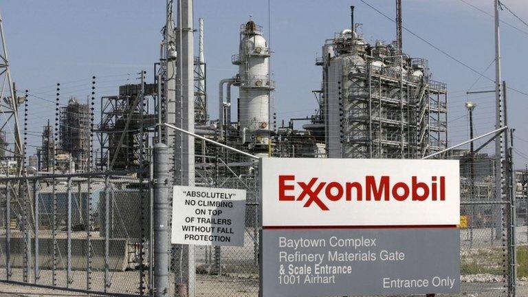 Exxon Mobil refinery in Texas, 2008