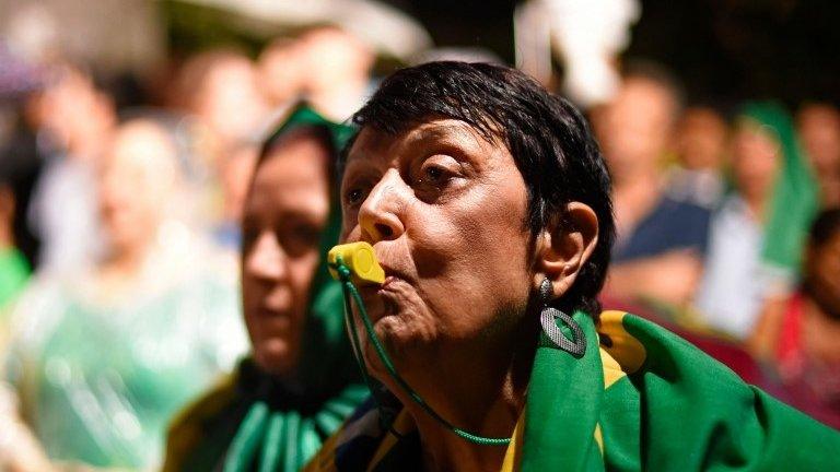 Activists of the Free Brazil Movement (MBL) take part in a rally demanding the imprisonment of former president Luiz Inacio Lula Da Silva at Praca da Liberdade in Belo Horizonte, Brazil on April 3, 2018.