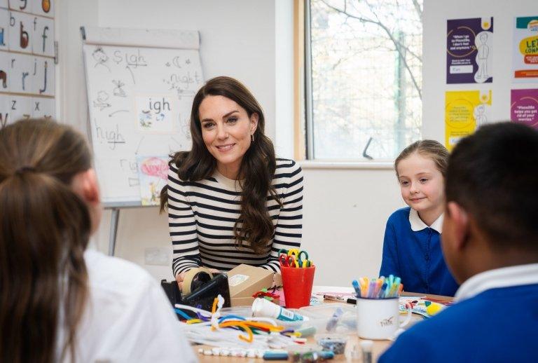 princess kate with children