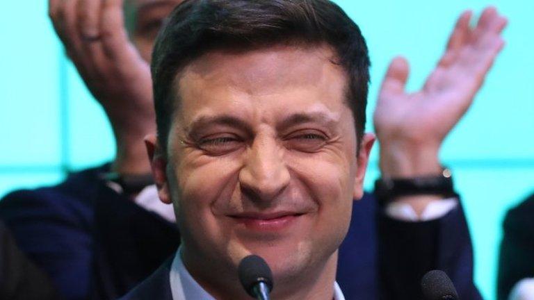 Ukrainian President Volodymyr Zelensky speaking to reporters in April 2019