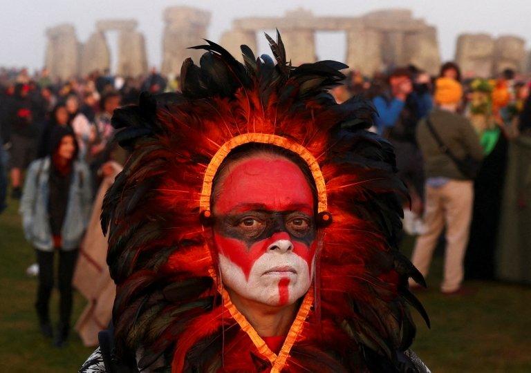 woman in face paint