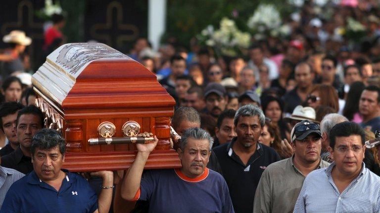 Funeral of Gisela Mota, Temixco, 4 January 2016