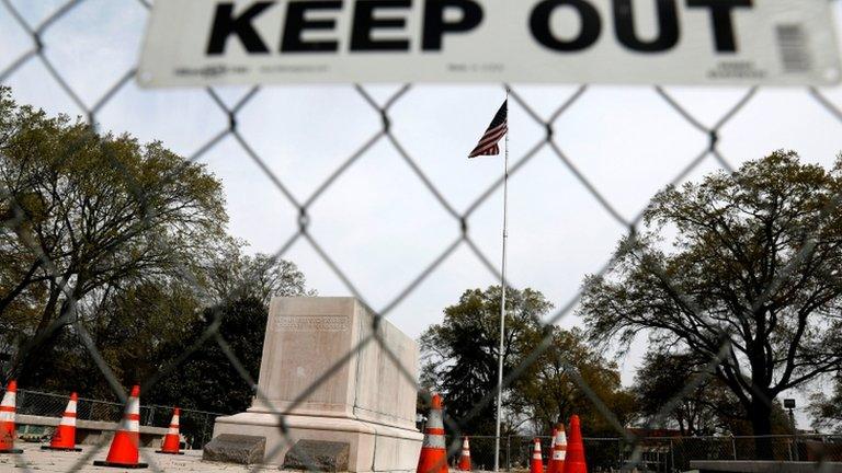 Keep out sign where one monument had been