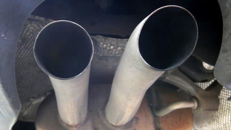 Exhaust pipes