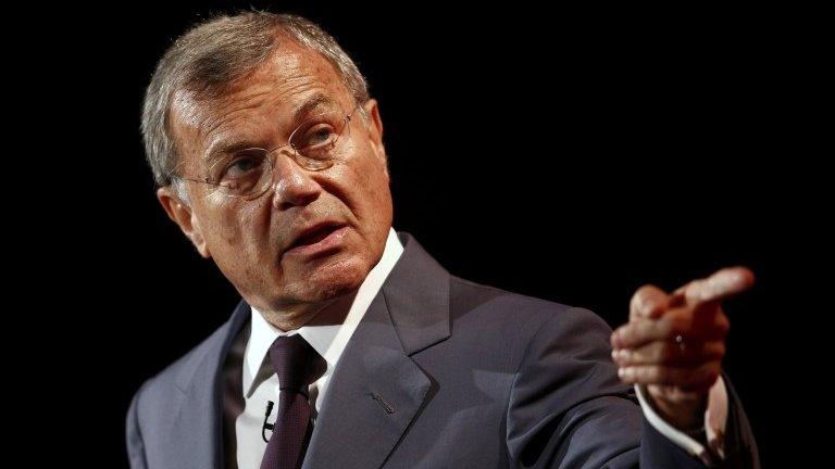 Martin Sorrell pointing on a stage