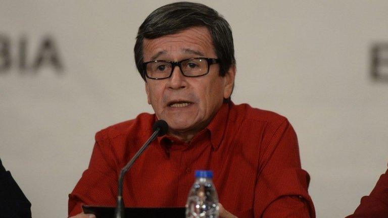 Colombia's left-wing guerrilla National Liberation Army delegate Pablo Beltran speaks during a joint press conference with the Colombian government representative at the Foreign Ministry in Caracas, on October 10, 2016.