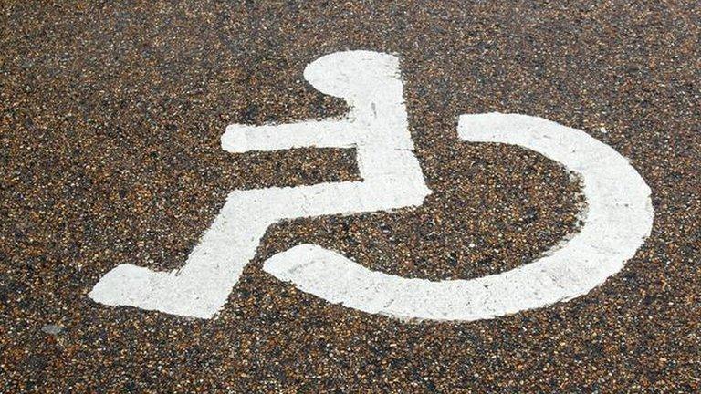 Disabled parking sign