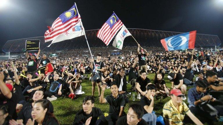 File photo: an opposition rally in Kelana Jaya, outside Kuala Lumpur, Malaysia, on 8 May 2013