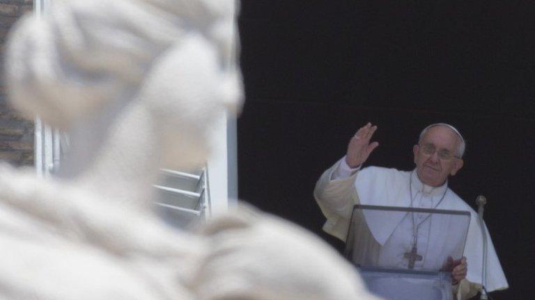 Pope Francis Angelus blessing 11/8/13