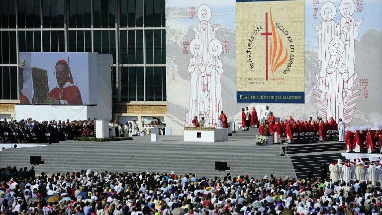 Beatification of 522 people at Tarragona. 13 Oct 2013