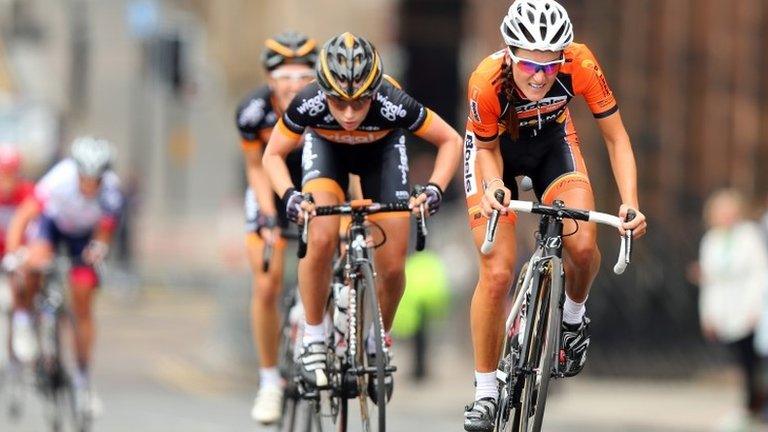 Laura Trott and Lizzie Armitstead