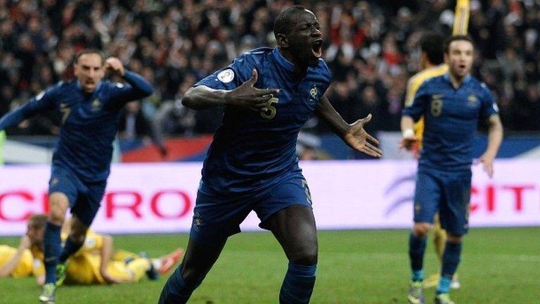 France celebrate Mamadou Sakho's goal