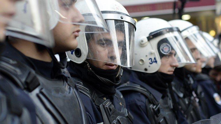 Turkish riot police in Ankara, 5 January 2014