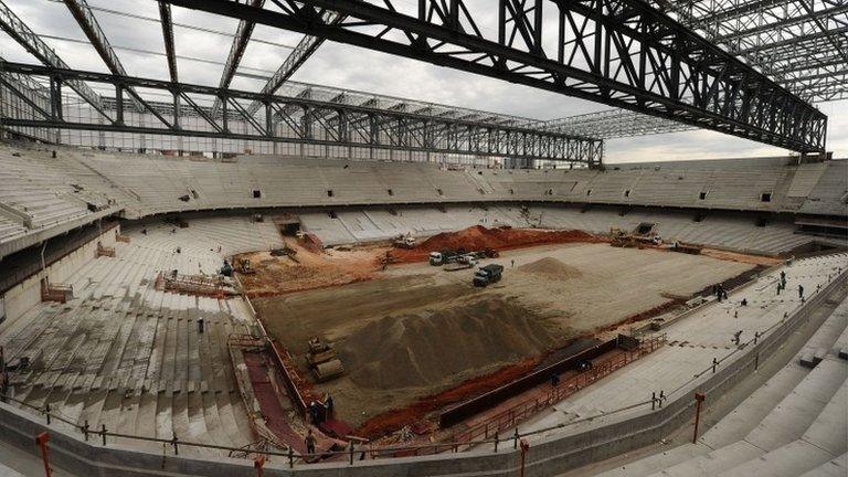 Arena da Baixada, Curitiba, 16 Dec 13