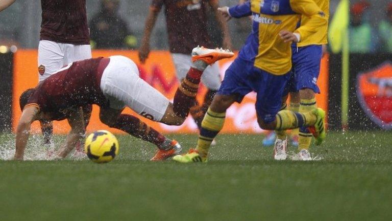 AS Roma midfielder Kevin Strootman of Belgium falls on the pitch