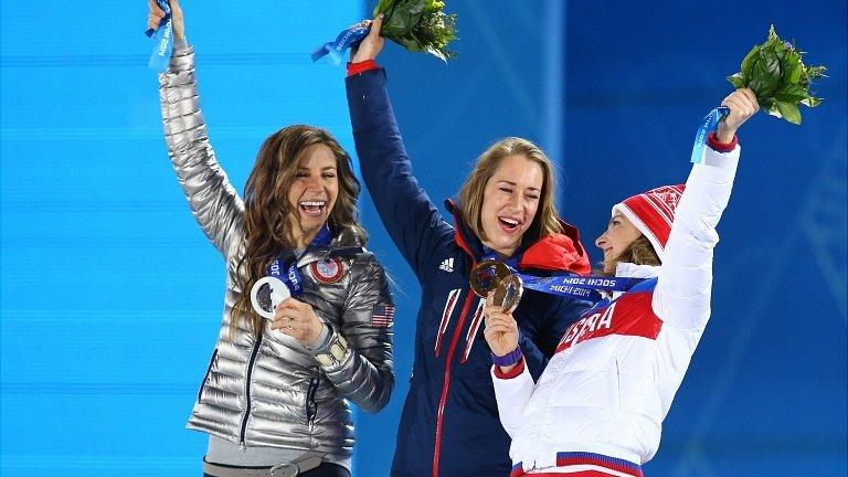 Lizzy Yarnold receives her gold medal