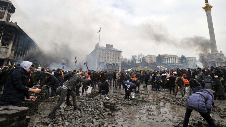 Anti-government protesters in Kiev. Photo: 19 February 2014