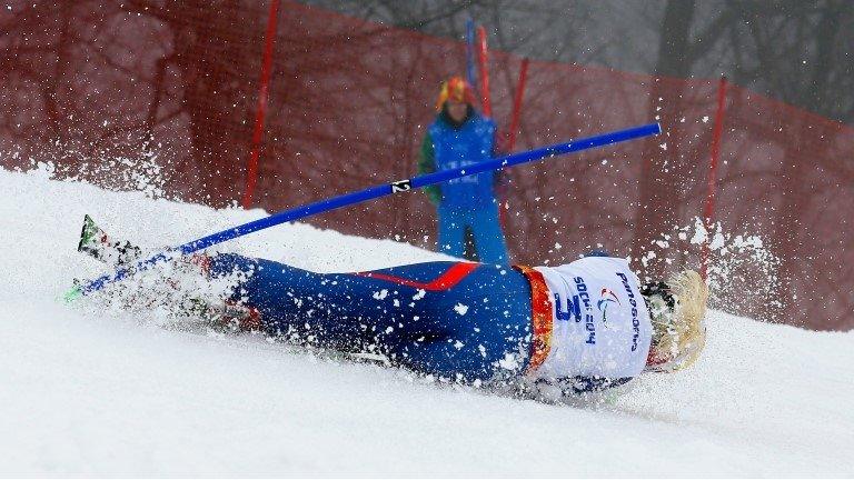 Kelly Gallagher takes a tumble