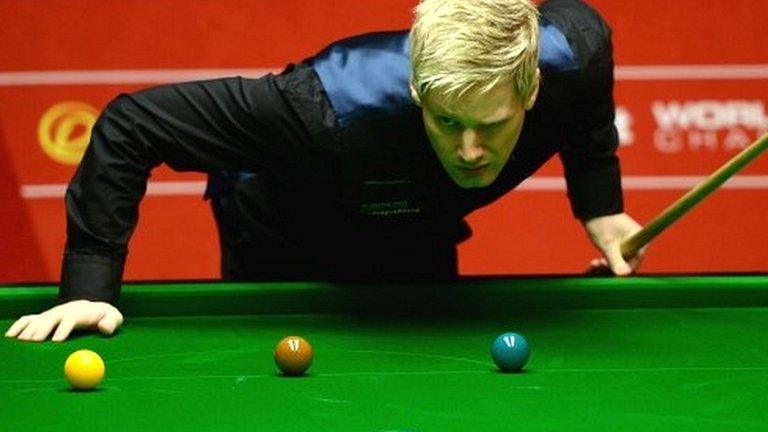 Neil Robertson in action against Mark Allen