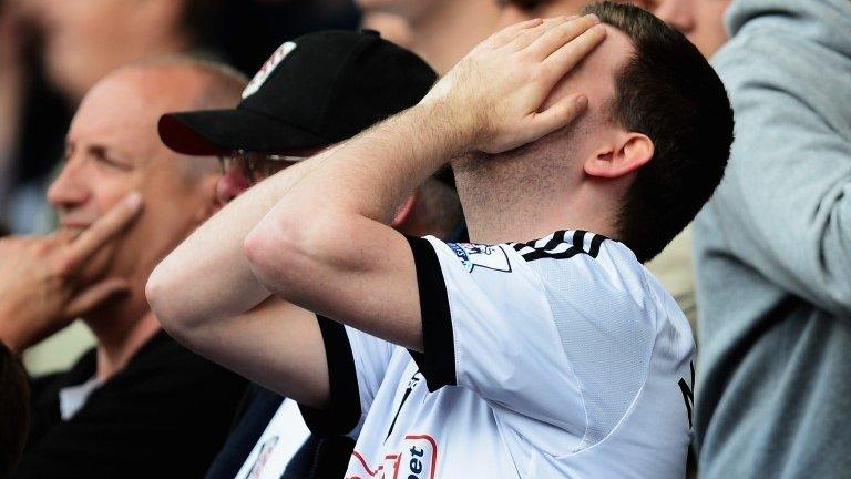 Fulham fan