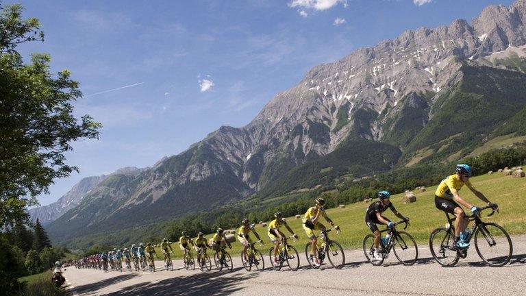 Chris Froome leads the pack in the Criterium du Dauphine