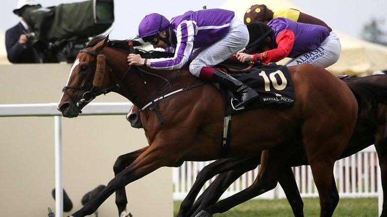 Leading Light edges out his rivals to win at Royal Ascot