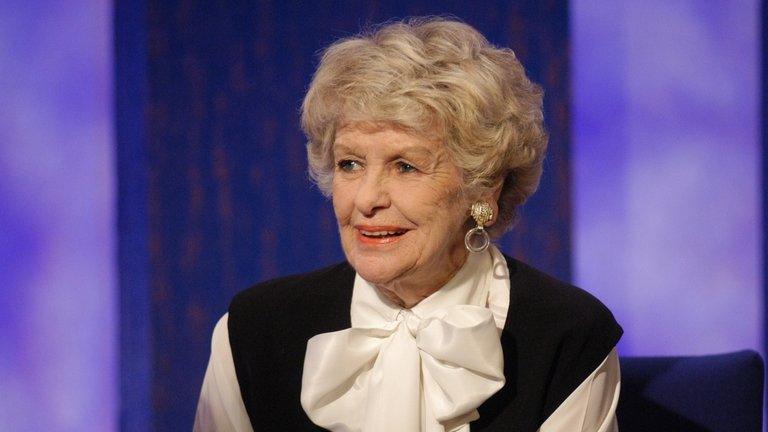 Elaine Stritch seen in 2002