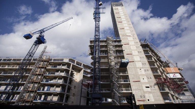 Construction of homes in London