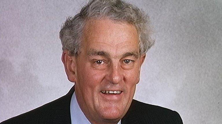 Tam Dalyell