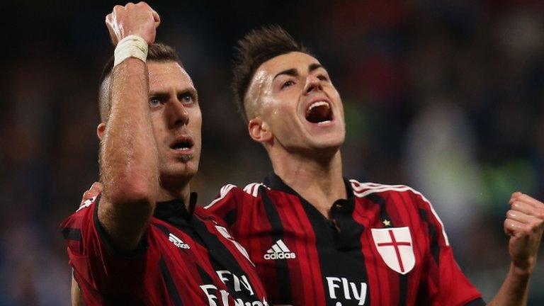 Jeremy Menez celebrates